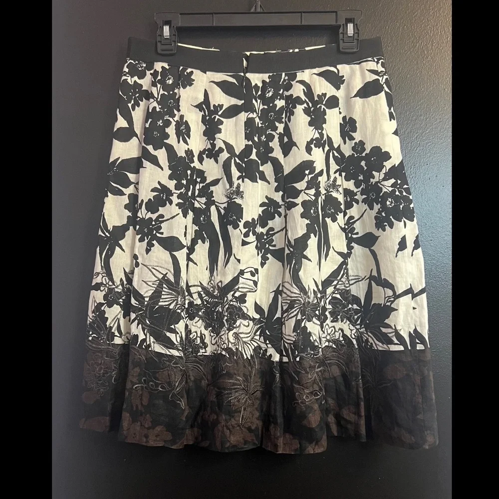 Ann Taylor Linen Embroidered Floral A-Line Skirt - Picture 3 of 3